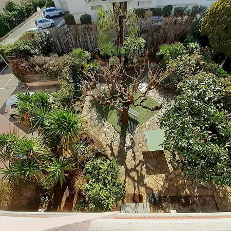 Appartement Lumineux Parking Privé 2mn Et Sanary Six-Fours-les-Plages